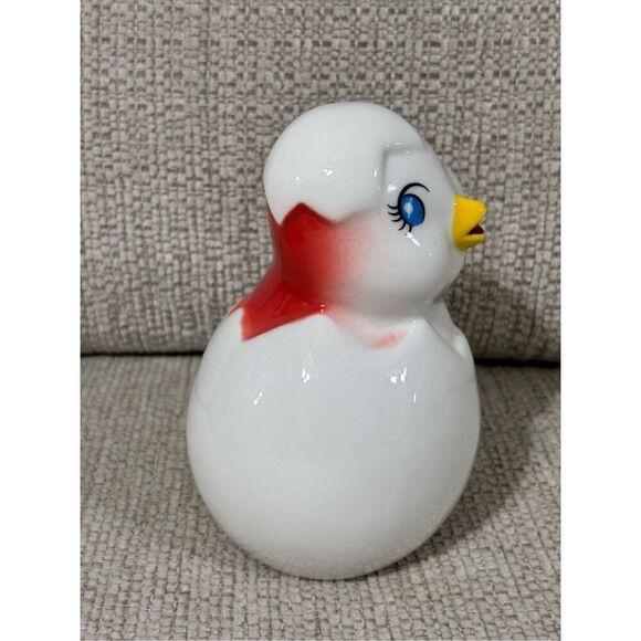 Target Bullseye Ceramic Easter Chick NWT White and Red Holiday Decor Bird - Picture 6 of 8